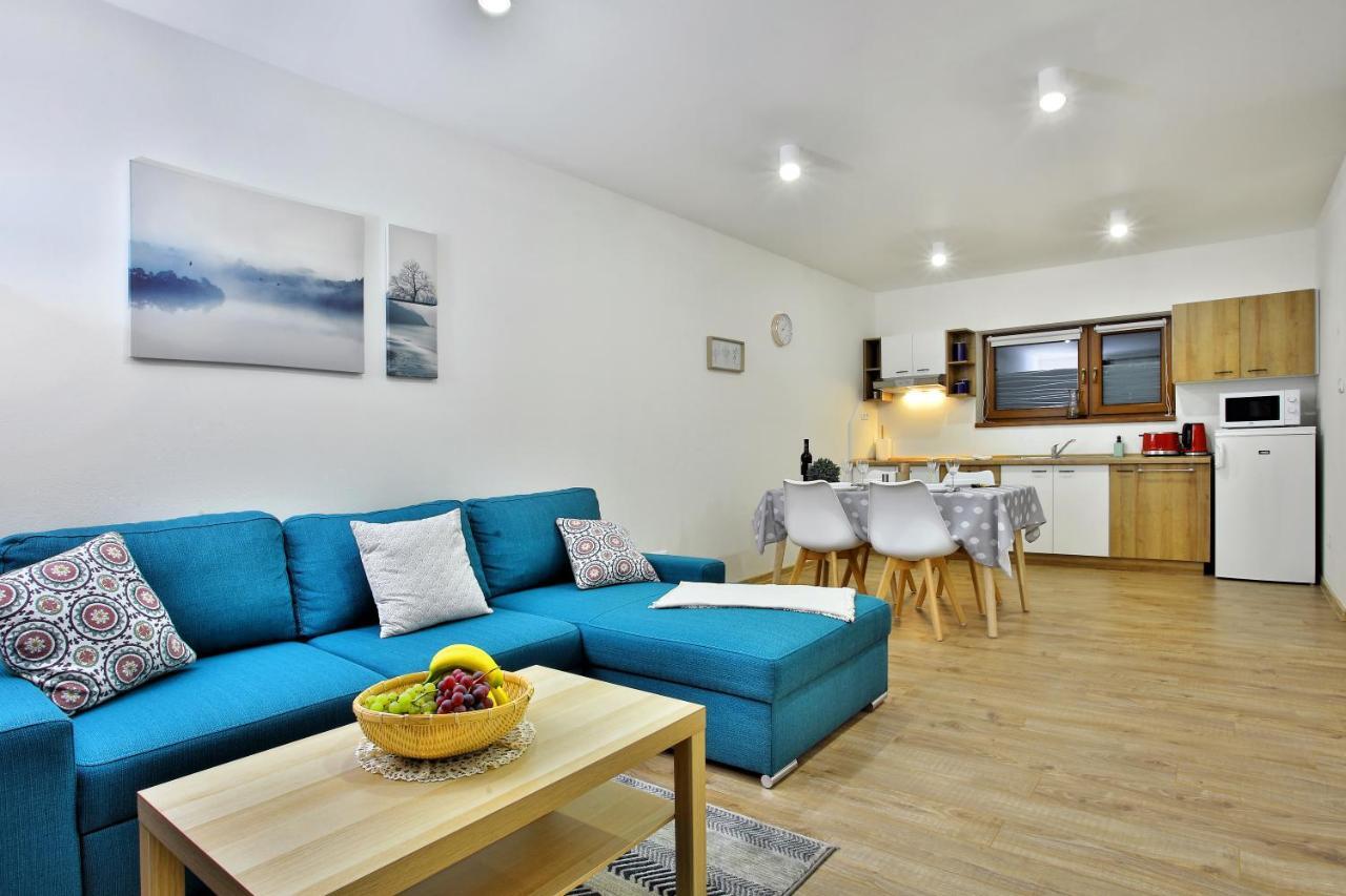 Kamilli Apartment Besenova Exterior photo